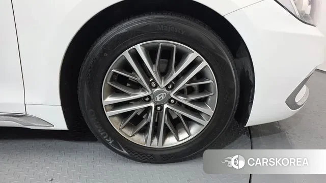 Hyundai Grandeur IG id 3682675 из Кореи 15