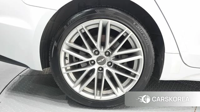 Genesis G70 id 4662752 из Кореи 15
