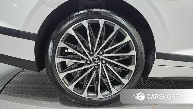 Hyundai Grandeur Hybrid (GN7) id 4691353 из Кореи 30