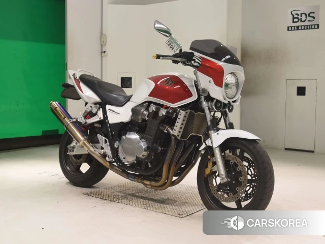 Проданный Honda CB1300SF 2010 из Японии, фото 4