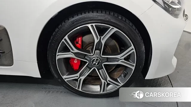 Kia Stinger id 3034384 из Кореи 15