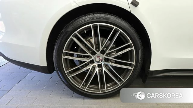 Porsche Panamera (971) id 4390500 из Кореи 28