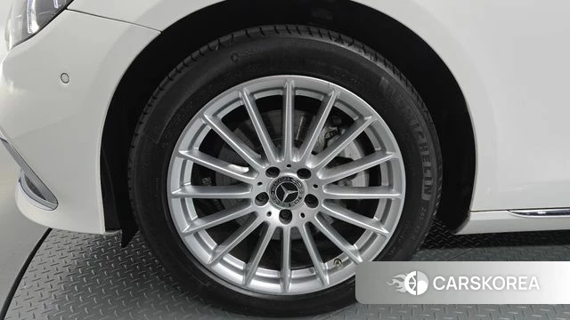 Mercedes-Benz E-Class W213 id 4433815 из Кореи 26