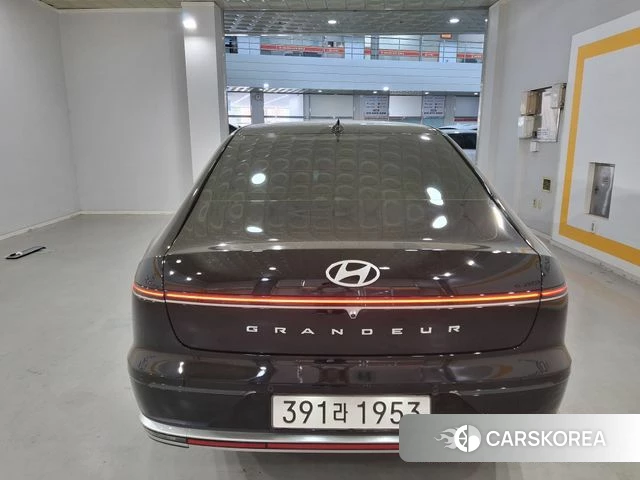 Hyundai Grandeur (GN7) id 4255004 из Кореи 15