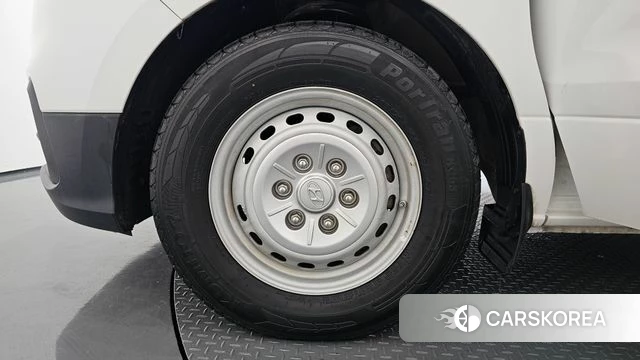 Hyundai The New Grand Starex id 4543727 из Кореи 15