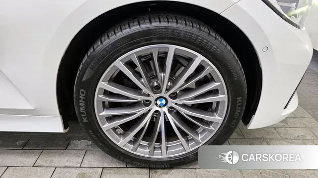 BMW 3 Series (G20) id 3616003 из Кореи 15