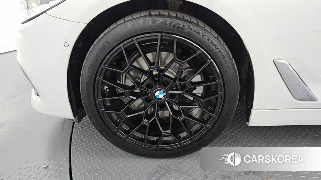 BMW 5 Series (G30) id 4543041 из Кореи 27