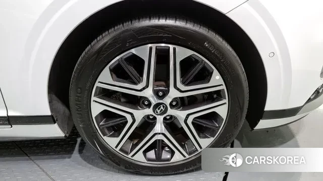 Hyundai Grandeur (GN7) id 3359750 из Кореи 15