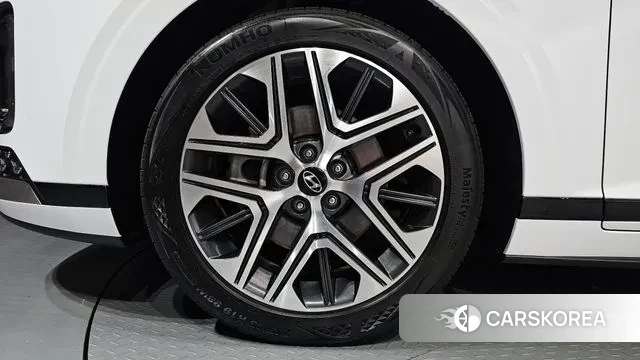 Hyundai Grandeur (GN7) id 3031762 из Кореи 15