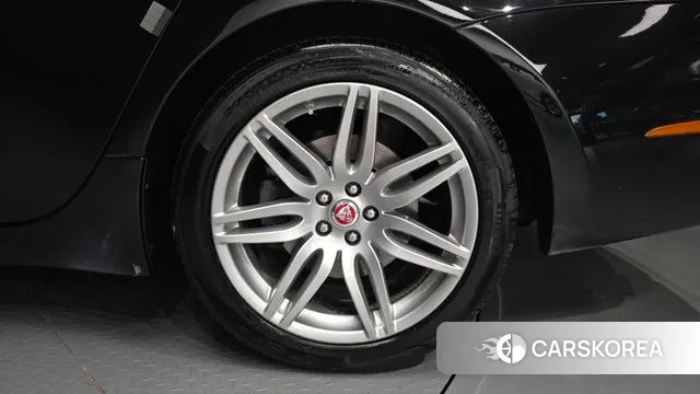 Jaguar All New XJ id 3004560 из Кореи 15