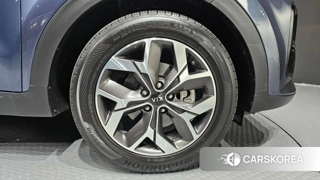 Kia Sportage The Bold id 3861464 из Кореи 15