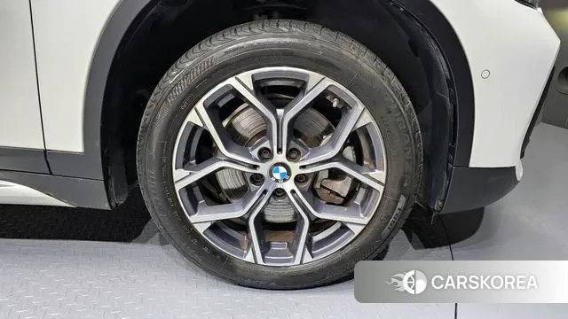 BMW X1 (F48) id 3389546 из Кореи 15