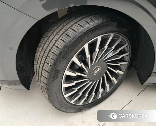 Hyundai Grandeur Hybrid (GN7) id 4422465 из Кореи 15