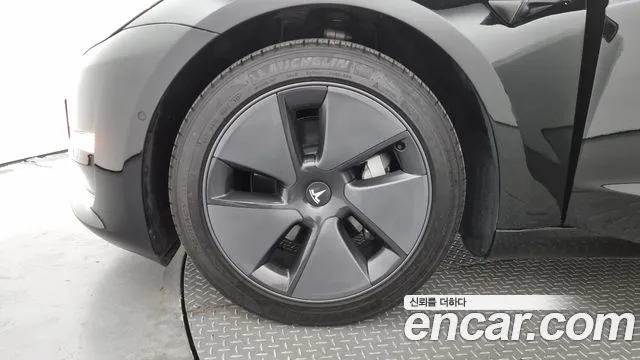 Tesla Model 3 id 2717682 из Кореи 15