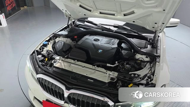 BMW 3 Series (G20) id 4458498 из Кореи 30
