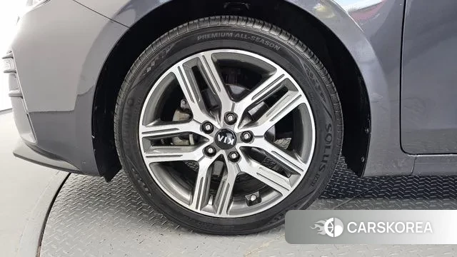 Kia Come New K3 id 3283493 из Кореи 15