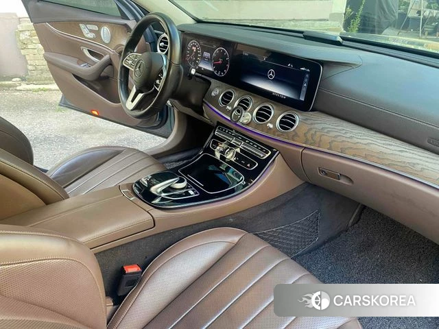 Mercedes-Benz E-Class W213 2020 Серебристо-серый из Кореи, фото 5
