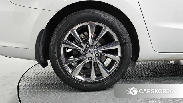 Kia The New Carnival id 4459270 из Кореи 15