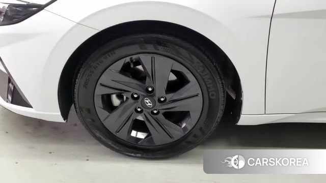 Hyundai Avante (CN7) id 4383669 из Кореи 13