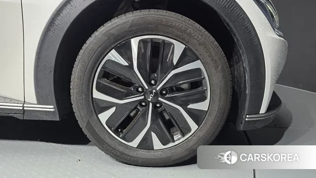 Kia EV6 id 3027765 из Кореи 15