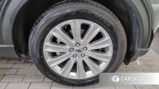 Ford Explorer 6th Generation id 3055132 из Кореи 15