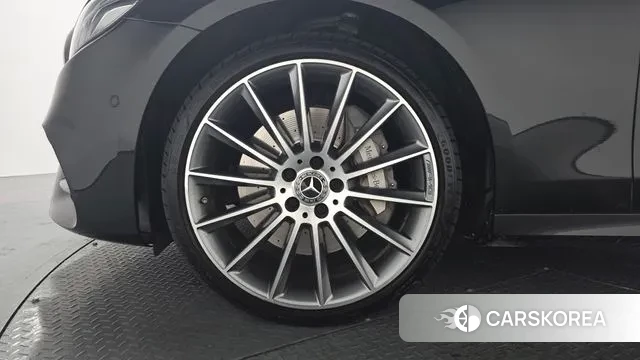 Mercedes-Benz E-Class W213 id 3484670 из Кореи 15