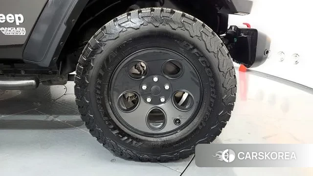 Jeep Wrangler (JL) id 3541460 из Кореи 15