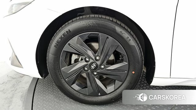 Hyundai Avante Hybrid (CN7) id 3851933 из Кореи 15