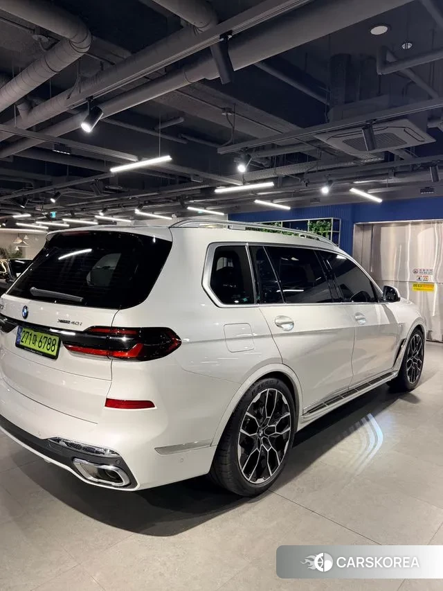 BMW X7 (G07) 2025 Белый из Кореи, фото 5