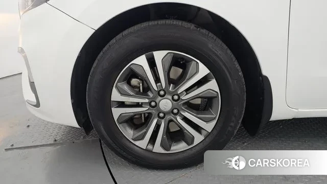 Kia The New Carnival id 3661776 из Кореи 15