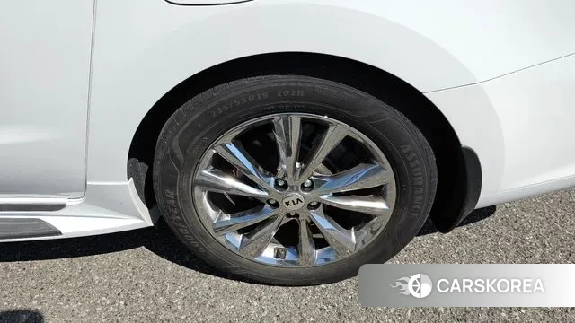 Kia The New Carnival id 2971389 из Кореи 15