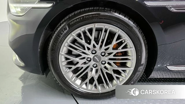 Genesis G90 id 4294575 из Кореи 35
