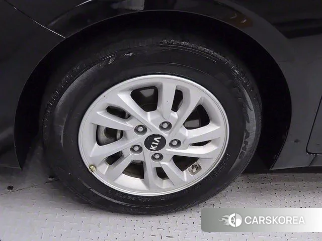 Kia Come New K3 id 2960928 из Кореи 15