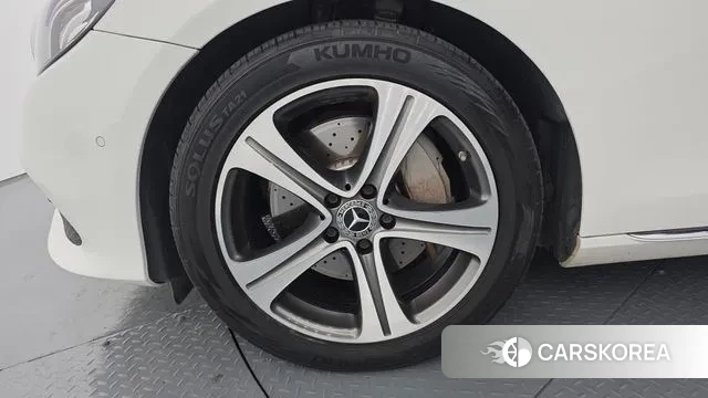 Mercedes-Benz E-Class W213 id 3578419 из Кореи 15