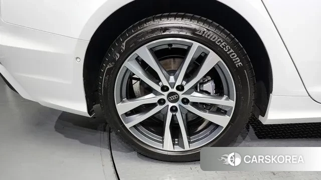 Audi A6 (C8) id 3011244 из Кореи 15