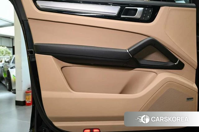 Porsche Cayenne Coupé id 3957879 из Китая 16