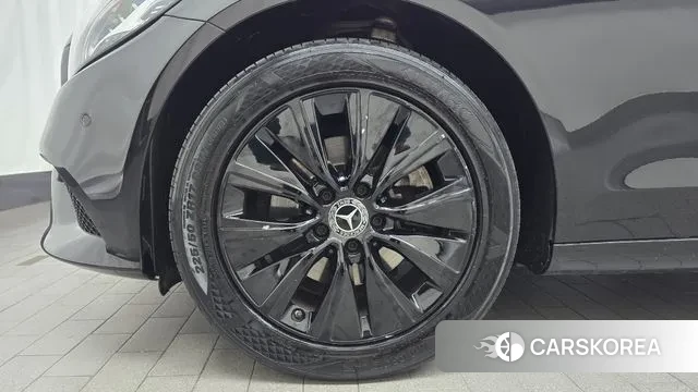 Mercedes-Benz C-Class W205 id 3434101 из Кореи 15