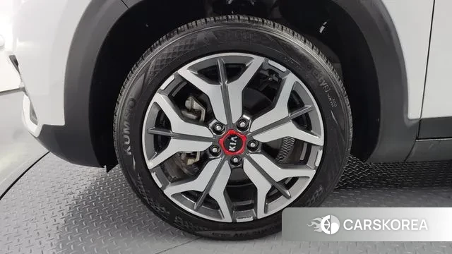 Kia Seltos id 3493454 из Кореи 15