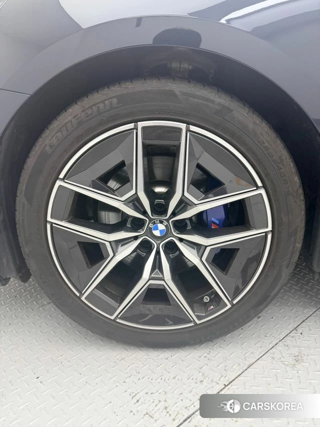 BMW 5 Series (G60) id 4665214 из Кореи 15