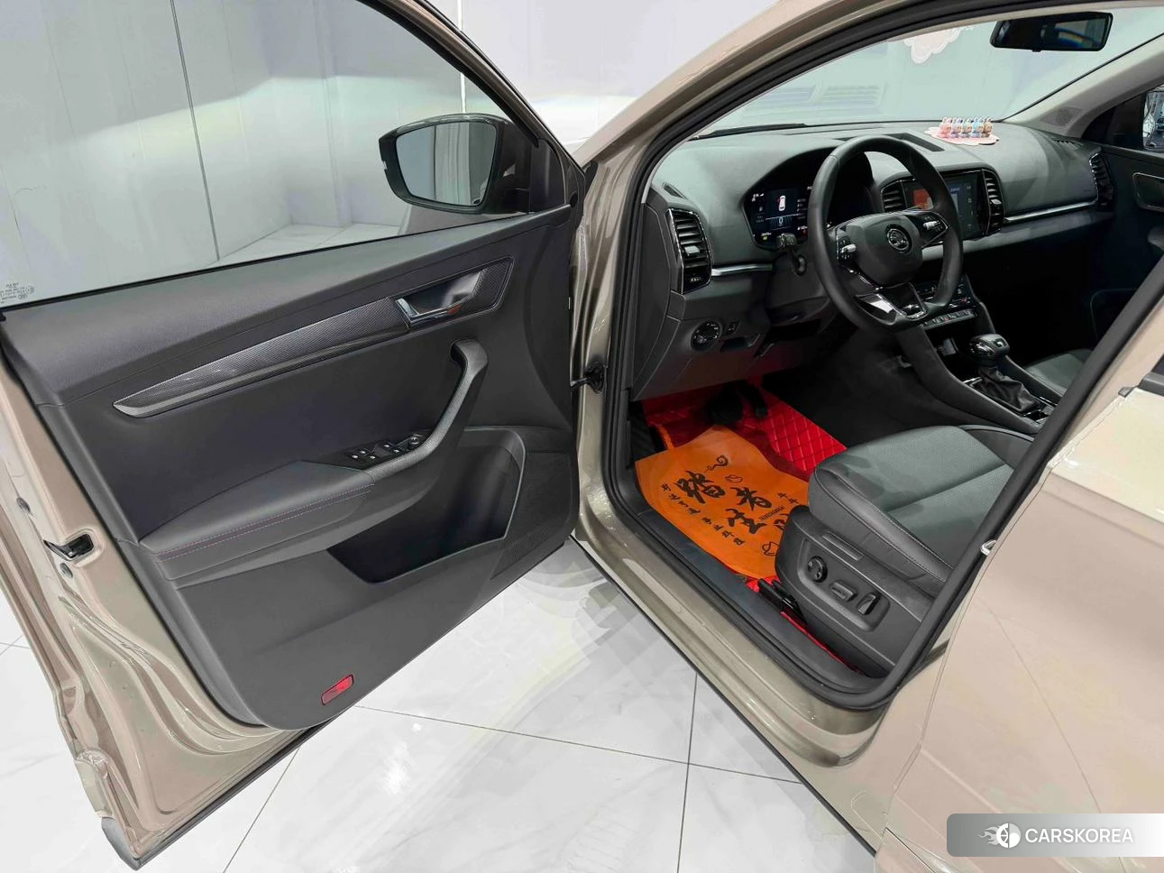 Skoda Krok id 4510553 из Китая 17