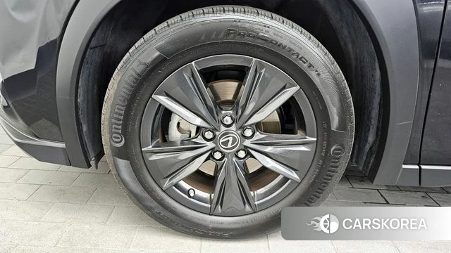 Lexus UX250h id 4308681 из Кореи 30