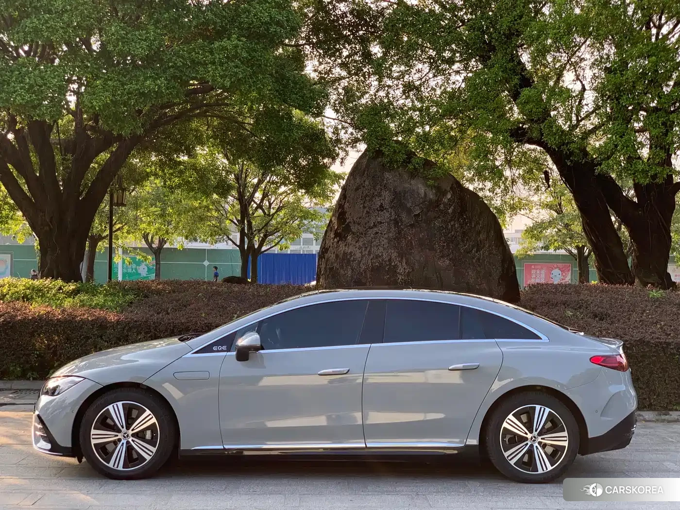Mercedes-Benz EQE id 4680803 из Китая 12