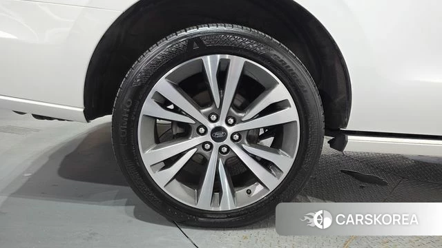 Ford Expeditation id 4619200 из Кореи 33