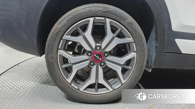 Kia Seltos id 4401904 из Кореи 29