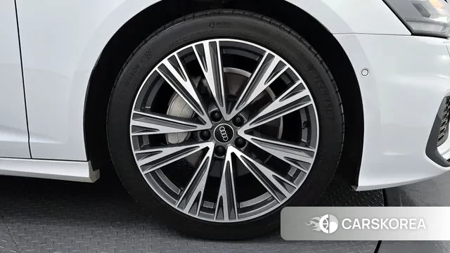 Audi A6 (C8) id 2905422 из Кореи 15