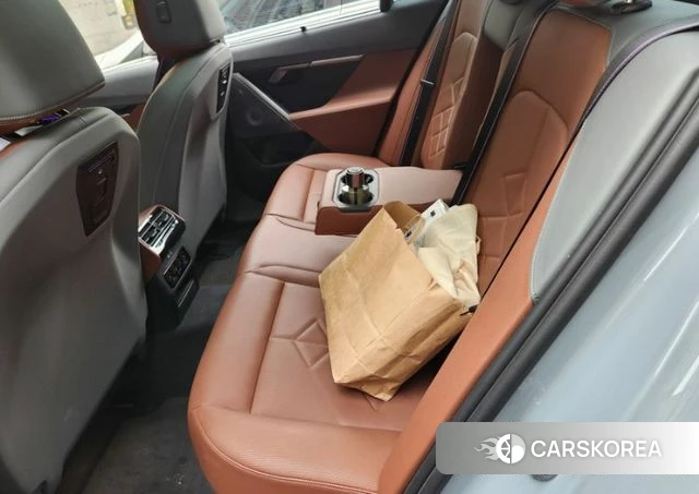 BMW 5 Series (G60) 2024 Серый из Кореи, фото 5