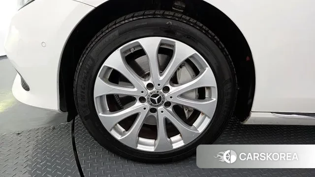 Mercedes-Benz E-Class W213 id 3469374 из Кореи 15