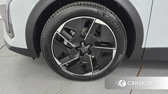 Peugeot 408 id 3590622 из Кореи 15