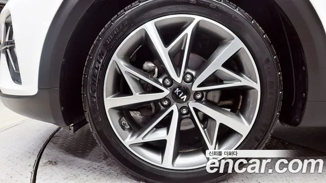 Kia The New Niro id 2719412 из Кореи 15