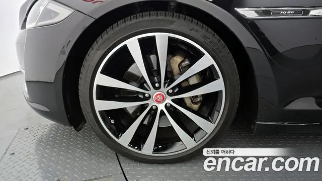 Jaguar All New XJ id 2865062 из Кореи 15